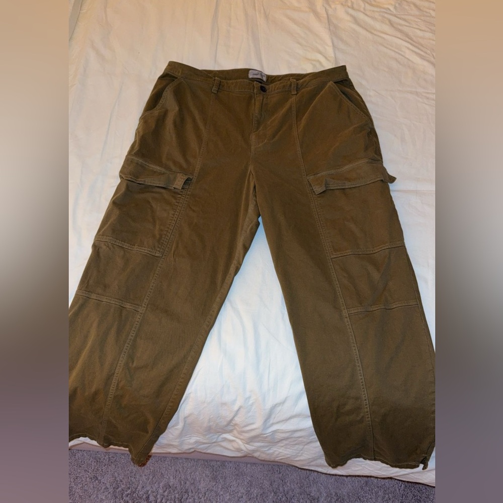 Army GreenCargo Pants